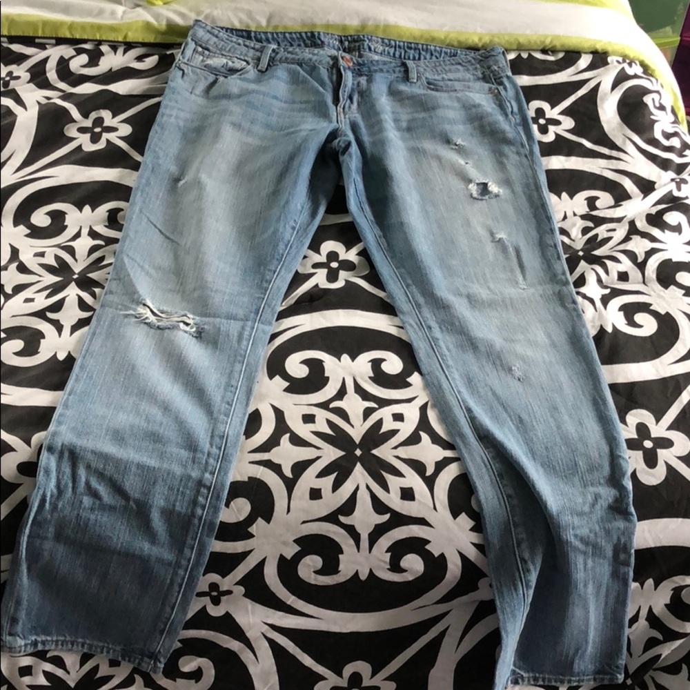 Light wash skinnies